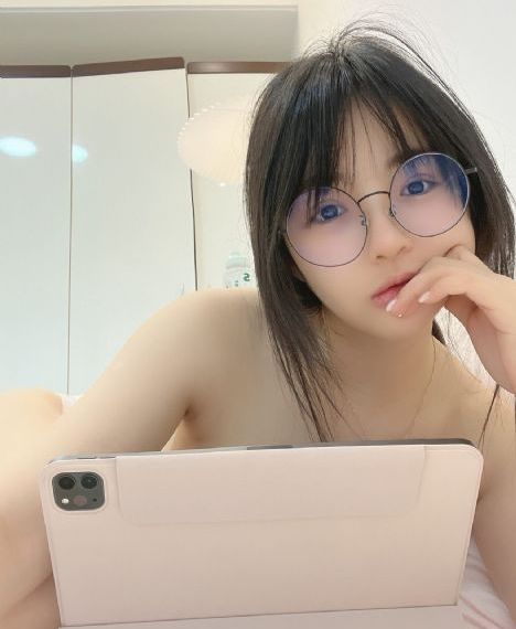 美丽的丽莎1980意大利_BD英语高清完整版