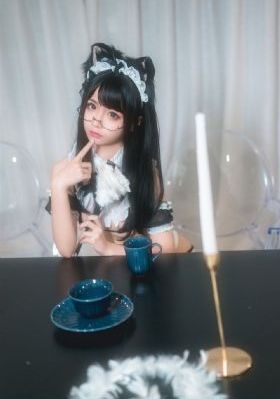 扣紧的星星_720高清在线观看